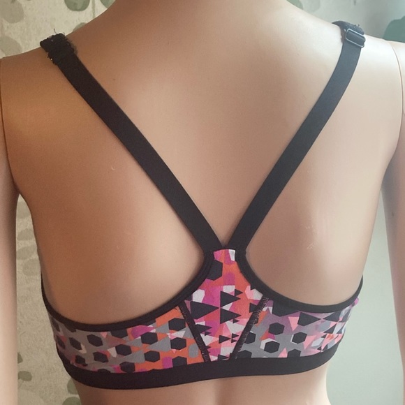 Sz 34B Victoria’s Secret VSX Geometric Knockout Sports Bra - Picture 3 of 7